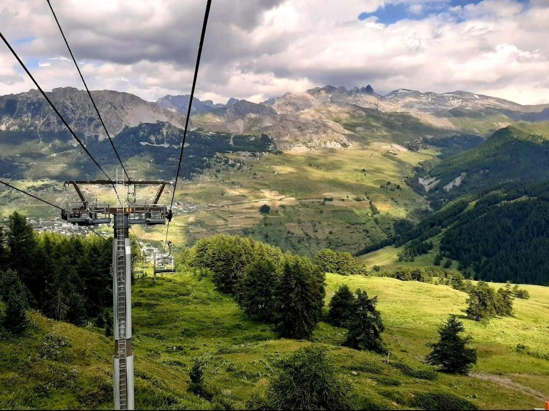 T2/3 6Pers & Pied Des Pistes & Piscine Chauffee Vars (Hautes-Alpes) Exterior foto
